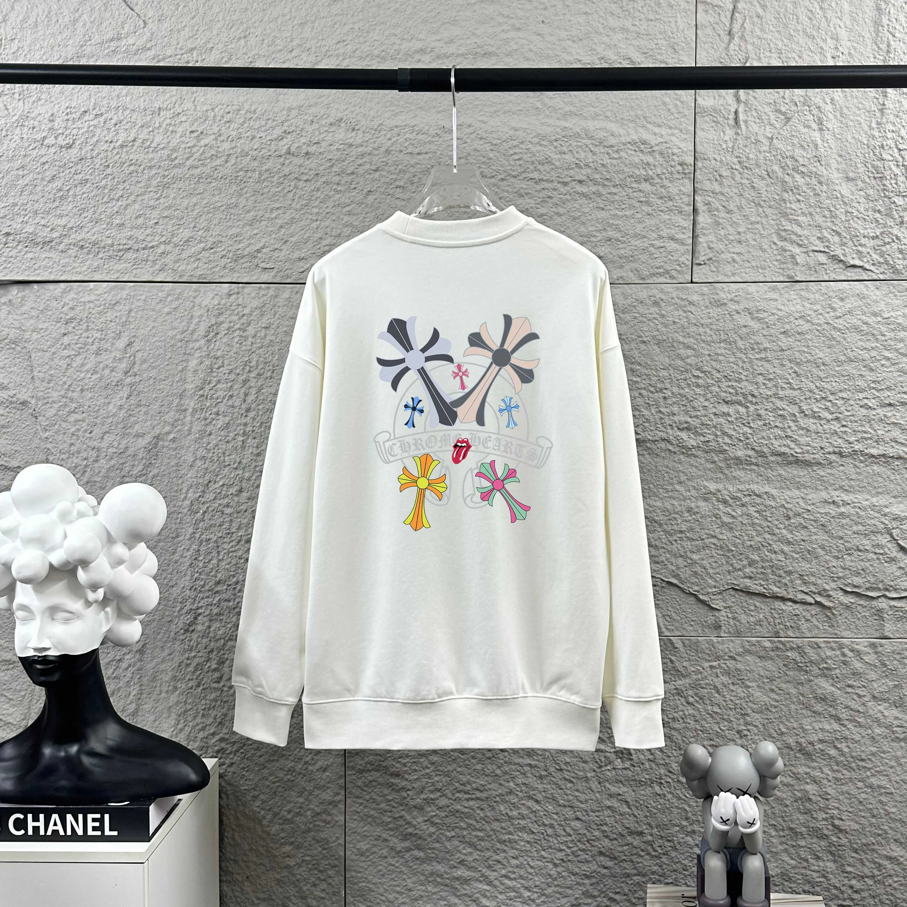 🅿️240 CH*Cro Heart*2025 Early Autumn and Winter New Style Classic cross Sanskrit print on the front and back, customized terry fabric, long-sleeved round neck pullover sweatshirt, same style for men and women Color: Black White Size: S (90-130 catties) M (120-150 catties) L (140-165 catties) XL (160-180 catties) XXL (180-210 pounds)